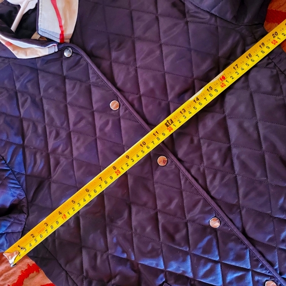 Burberry Quilted Snap Button Down Jacket in Black with Nova Check Size Small - Picture 8 of 10